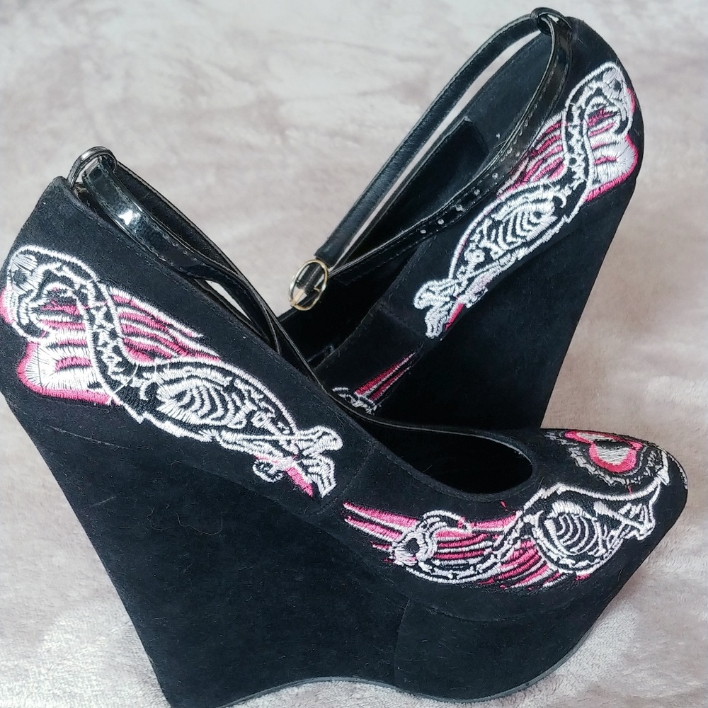 Platform Wedge Shoe